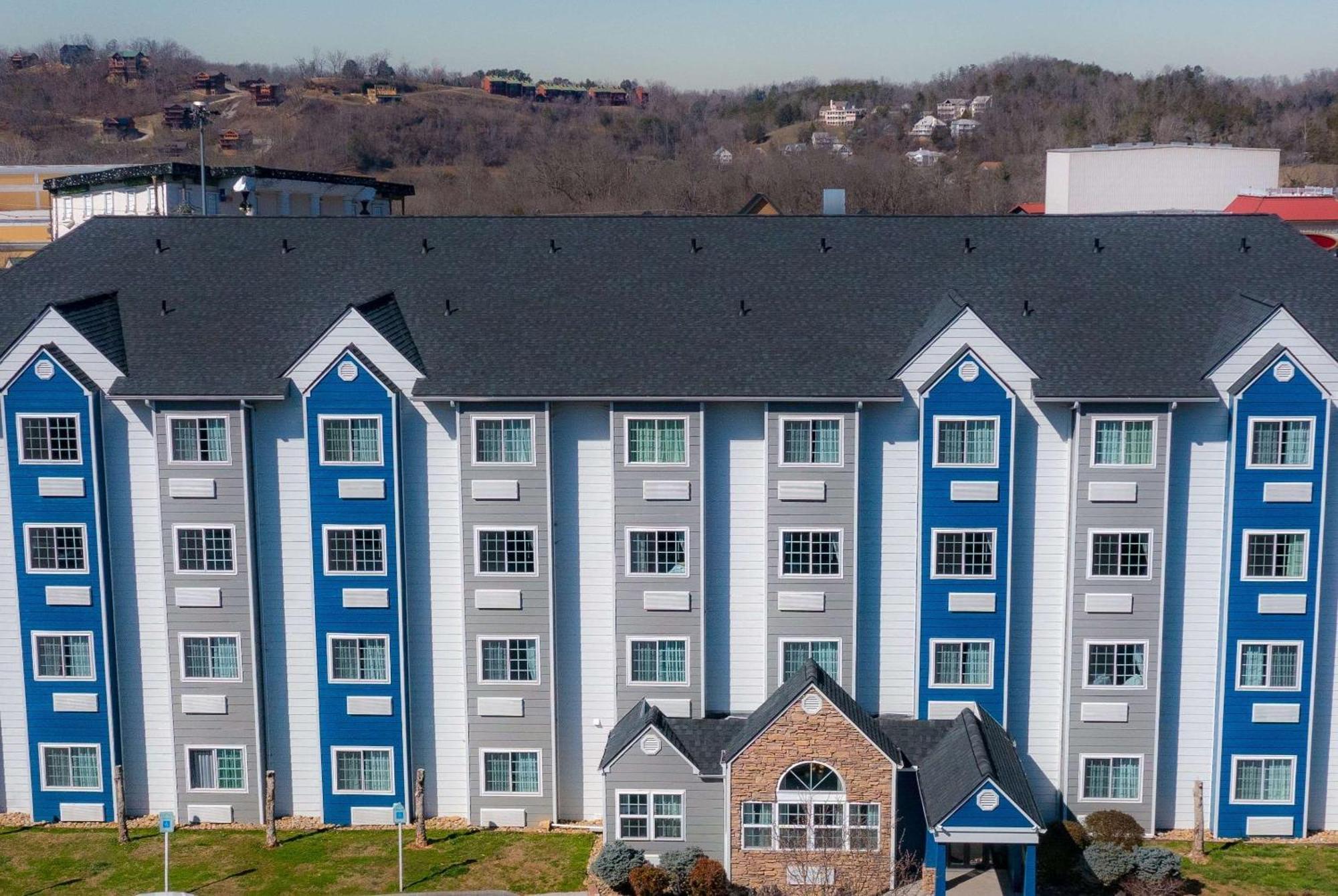 Microtel Inn & Suites by Wyndham Pigeon Forge Exterior foto
